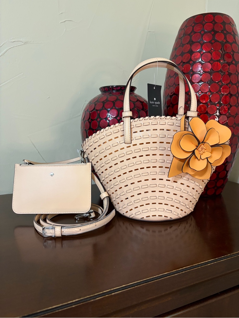 kate spade Dahlia Tote Bag in Crisp Peach NWT MSRP $399